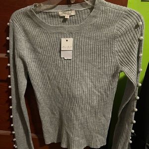 New Ultra Flirt XS sweater